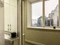 2-комнатная квартира, 60 м², 17/33 этаж посуточно, Аль-Фараби 5г за 40 000 〒 в Алматы, Бостандыкский р-н — фото 16