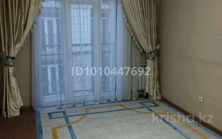 2-бөлмелі пәтер · 80 м² · 10/12 қабат, мкр Нурсат 2 — Астана көшесі бойында, бағасы: 200 000 ₸ в Шымкенте, Каратауский р-н — фото 2