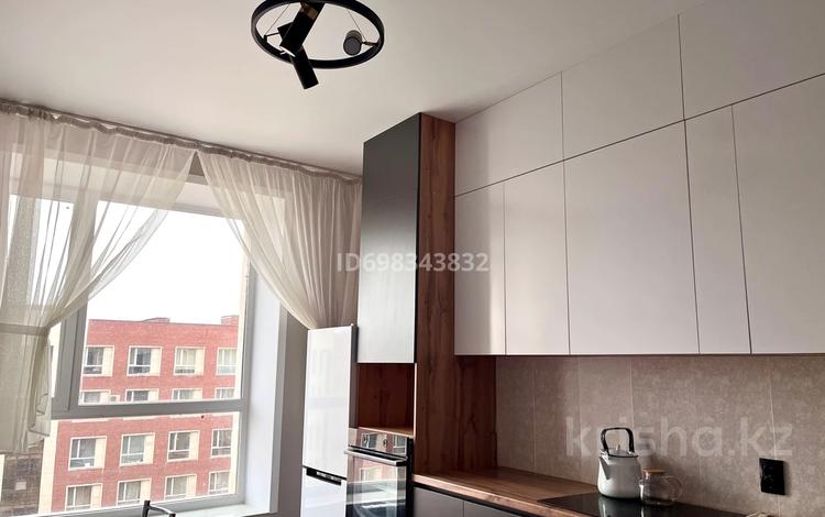 2-комнатная квартира · 60 м² · 5/5 этаж, Муканова за 200 000 ₸ в Караганде, Казыбек би р-н — фото 2