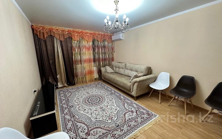 1-комнатная квартира, 45 м², 6/10 этаж помесячно, Бекхожина 5