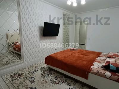 1-бөлмелі пәтер, 46 м², 7/12 қабат тәулік бойы, Дарабоз 39, бағасы: 14 000 〒 в Алматы, Алатауский р-н