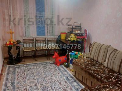 5-комнатная квартира · 97.7 м² · 2/5 этаж, Есенберлина 63/44 — Матадор за 35 млн 〒 в Жезказгане