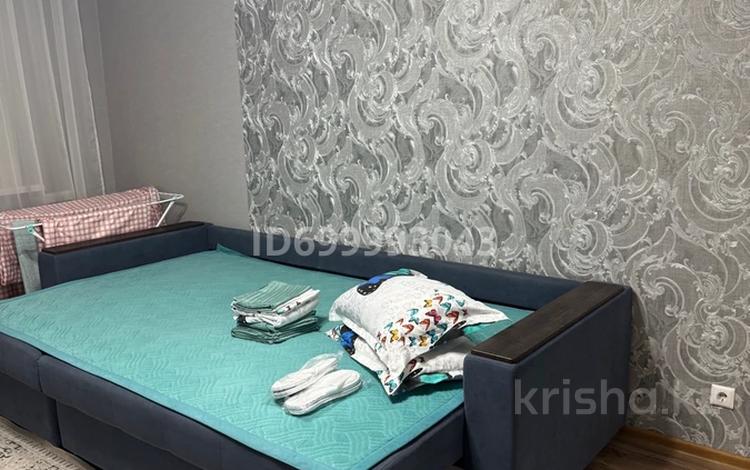 1-бөлмелі пәтер · 45 м² · 2/9 қабат, Комсомольский ш/а., Улы дала 69, бағасы: 14 000 ₸ в Астане, Есильский р-н — фото 2