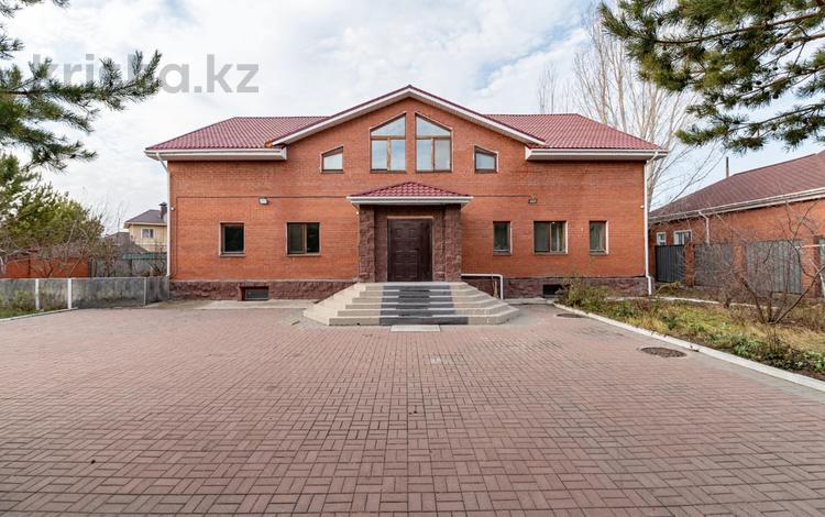 Жеке үй • 7 бөлмелер • 553.6 м² • 15 сот., Vip-горолок 41, бағасы: 240 млн 〒 в Астане, Алматы р-н — фото 7