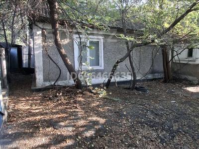 Отдельный дом · 4 комнаты · 76.2 м² · 3 сот., Фадеева 2 — Райымбека за 35 млн ₸ в Алматы