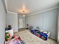 3-комнатная квартира · 78 м² · 8/10 этаж, мкр Шугыла, Жунисова 4/1-18 — Төле би - Алатау за 46 млн 〒 в Алматы, Наурызбайский р-н — фото 12