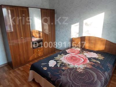 2-комнатная квартира · 57 м² · 4/5 этаж, Водник 35 — Омардент,Жанұя маг, нотариус за 200 000 〒 в Боралдае (Бурундай), мкр Водник-2