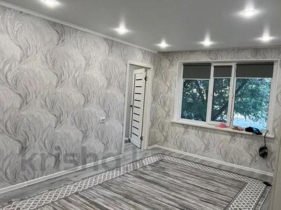 Продажа квартир в Алматинской обл.: 2-комнатная квартира · 46 м² · 1/5 этаж, 2 микрорайон — Алматинская , Джамбула за 15.5 млн 〒 2-комнатная квартира · 46 м² · 1/5 этаж, 2 микрорайон — Алматинская , Джамбула за 15.5 млн 〒 в Конаеве (Капчагай)