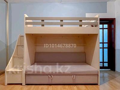 3-бөлмелі пәтер · 90 м² · 4/5 қабат, Таугүл ш/а., Жандосова 184В, бағасы: 80 млн ₸ в Алматы, Ауэзовский р-н