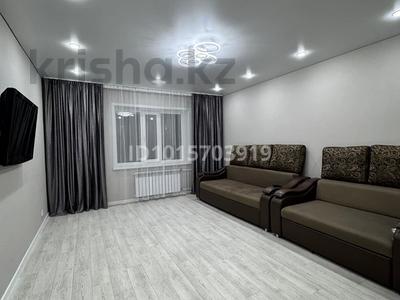 2-комнатная квартира · 65 м² · 1/5 этаж, Каркаралинская 17 за 350 000 ₸ в Семее