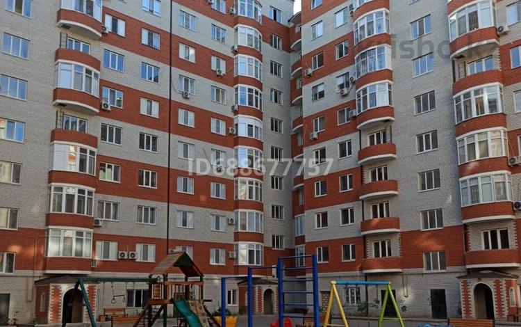 4-комнатная квартира, 112 м², 8/9 этаж, мкр Нурсая, Таумуш Жумагалиев 15