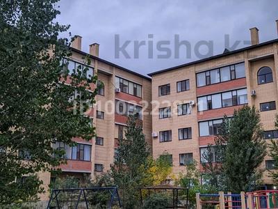 3-бөлмелі пәтер · 100 м² · 5/5 қабат, мкр. Алтын орда, Пр. А. Молдагуловой 64, к1 — Ост. Золтой квартал, бағасы: 32 млн ₸ в Актобе