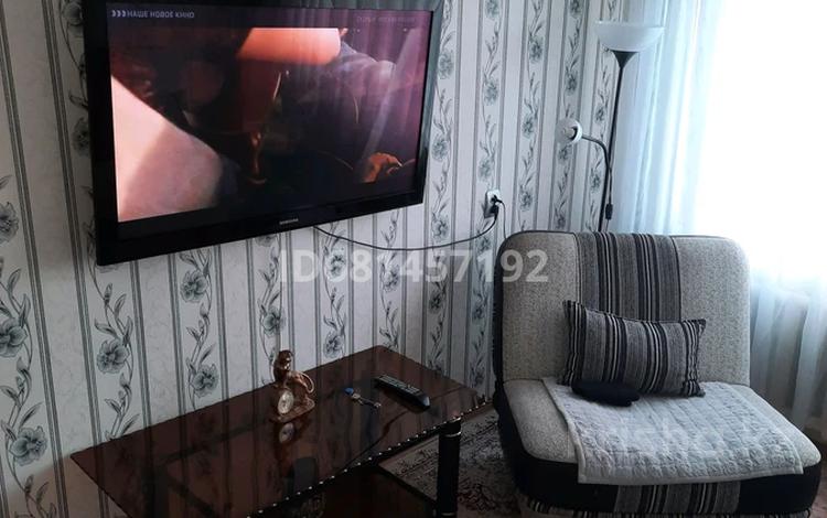 2-комнатная квартира, 48 м², 10/10 этаж посуточно, Естая 134 за 10 000 〒 в Павлодаре — фото 2