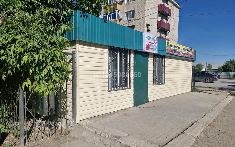 Магазины и бутики · 42 м² за 5 млн ₸ в Актобе, мкр Шанхай — фото 2