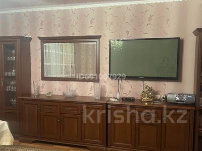 Отдельный дом • 3 комнаты • 150 м² • 6 сот., Ломоносова за 21 млн 〒 в Алтае