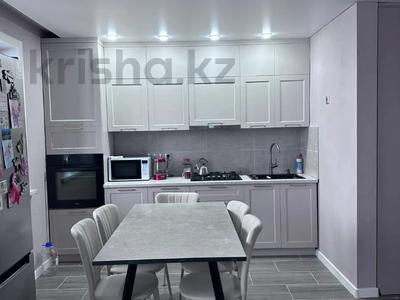 2-бөлмелі пәтер · 50 м² · 3/3 қабат, Семина 6, бағасы: 22 млн ₸ в Затобольске (Тобыле)