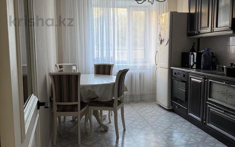3-бөлмелі пәтер · 88.6 м² · 2/9 қабат, Естая 101/2 — Естая - Камзина, бағасы: ~ 45 млн ₸ в Павлодаре — фото 27