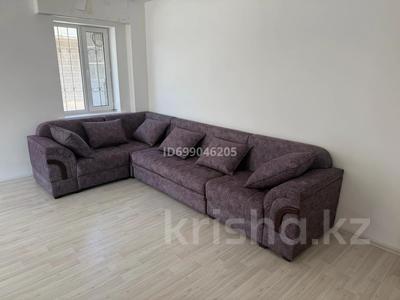 2-бөлмелі пәтер · 80 м² · 1/2 қабат, Баталы — Абылай хана 1, бағасы: 180 000 ₸ в Каскелене