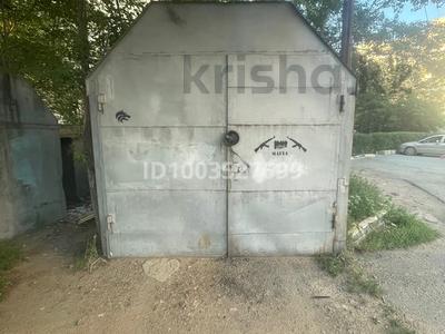 Гараж · Иртышская 19, бағасы: 1 млн 〒 в Семее