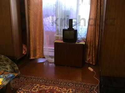 1-комнатная квартира, 40 м², 1/5 этаж, Джамбула за 9.5 млн 〒 в Уральске