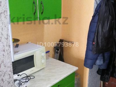 1-комнатная квартира · 16 м² · 5/5 этаж, Акшока - бывшая Уральская 3 за 6.7 млн 〒 в Семее