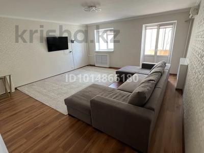 2-комнатная квартира · 72 м² · 3/5 этаж, Сатпаева 13 — Площадь им.Исатая Махамбета за 260 000 ₸ в Атырау
