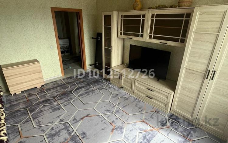 2-бөлмелі пәтер · 67 м² · 4/4 қабат, Микрорайон Береке, Микрорайон Береке 11, бағасы: 31.5 млн ₸ в Костанае — фото 2