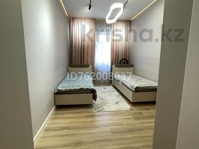 Продажа домов и дачи в Шымкенте: Отдельный дом · 6 комнат · 310 м² · 9 сот., мкр Самал-2 — Болашак за 150 млн 〒 Отдельный дом · 6 комнат · 310 м² · 9 сот., мкр Самал-2 — Болашак за 150 млн 〒 в Шымкенте, Абайский р-н