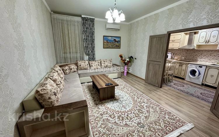 2-бөлмелі пәтер · 70 м² · 12/17 қабат, Кунаева 91, бағасы: 240 000 ₸ в Шымкенте, Аль-Фарабийский р-н — фото 2