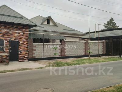 Жеке үй · 2 бөлме · 40 м², Победы 5 — 28 магазин, бағасы: 12 000 ₸ в Шымкенте, Туран р-н