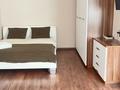 1-комнатная квартира, 45 м², 5/9 этаж посуточно, Камзина 41/1 за 14 000 〒 в Павлодаре — фото 17