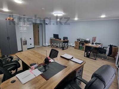 Кеңселер, білім орталықтары · 35 м², бағасы: 300 000 ₸ в Семее