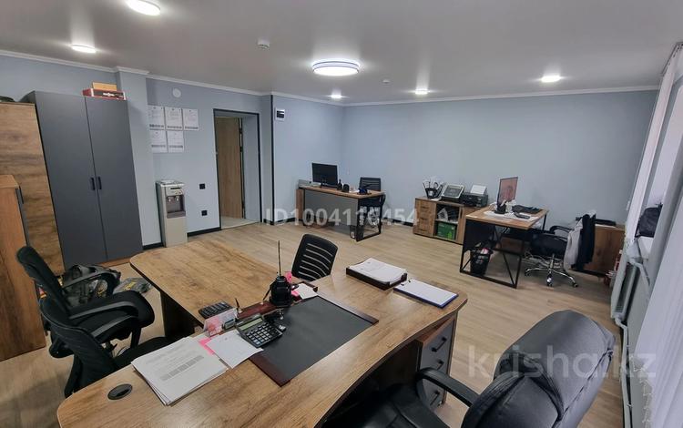 Кеңселер, білім орталықтары · 35 м², бағасы: 300 000 ₸ в Семее — фото 2