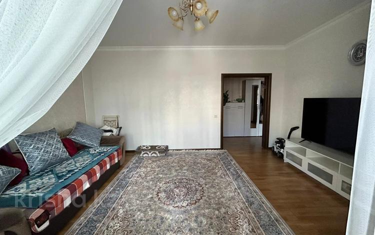 2-комнатная квартира · 60 м² · 2/5 этаж, Улы Дала за 300 000 〒 в Астане, Есильский р-н — фото 2