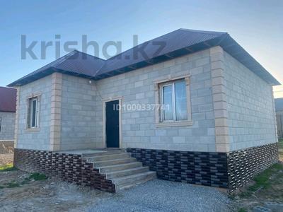 Продажа домов и дачи в Туркестанской обл.: Отдельный дом · 4 комнаты · 100 м² · 6 сот., Жеті жарғы б/н — Возле көркем за 11.5 млн 〒 Отдельный дом · 4 комнаты · 100 м² · 6 сот., Жеті жарғы б/н — Возле көркем за 11.5 млн 〒 в Шубарсу