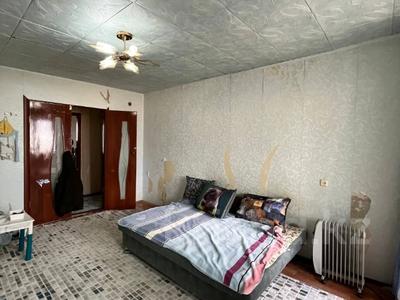 3-комнатная квартира · 61.5 м² · 6/6 этаж, мкр 8, Братьев жубановых за 14.5 млн ₸ в Актобе