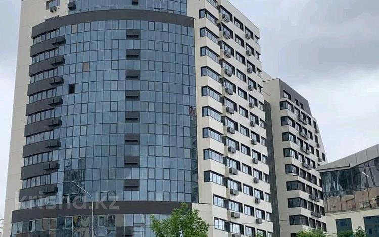 3-комнатная квартира · 112 м² · 6/12 этаж, мкр Самал-3 за 125 млн ₸ в Алматы, Медеуский р-н — фото 2