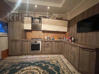 2-бөлмелі пәтер · 52 м² · 5/5 қабат, мкр Аксай-4 — Саина - Улугбека, бағасы: 30 млн ₸ в Алматы, Ауэзовский р-н