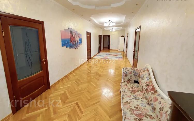 Отдельный дом · 9 комнат · 513 м², мкр Калкаман-2 за 1.7 млн 〒 в Алматы, Наурызбайский р-н — фото 34