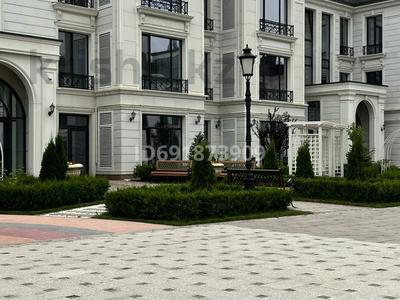 4-комнатная квартира, 190 м², 1/3 этаж, Аскарова 55/1 к1 за 349.5 млн 〒 в Алматы, Бостандыкский р-н