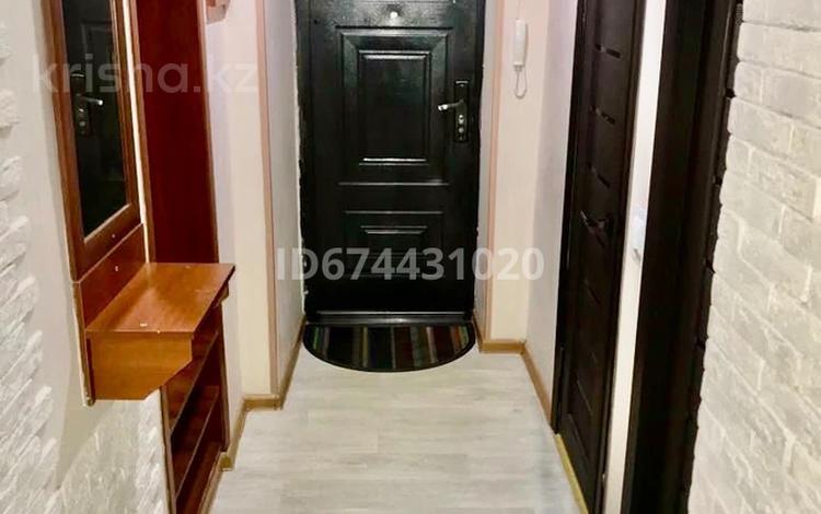 2-комнатная квартира · 44 м² · 2 этаж, Назарбаева 9 за 12 000 ₸ в Усть-Каменогорске — фото 100