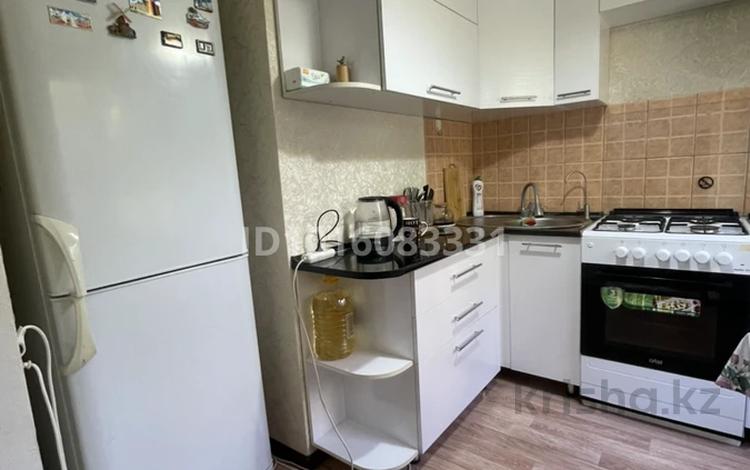 3-комнатная квартира · 58 м² · 2/5 этаж, мкр Достык 25 за 230 000 ₸ в Талдыкоргане — фото 2