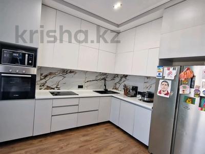 3-бөлмелі пәтер · 80 м² · 9/10 қабат, Мухамедханова 8, бағасы: 52 млн ₸ в Астане, Нура р-н