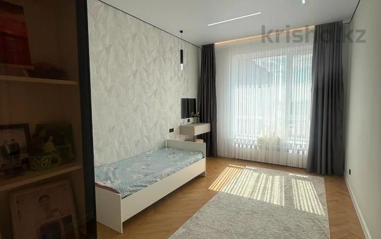 2-бөлмелі пәтер · 76.3 м² · 1/9 қабат, Алтын орда ш/а., бағасы: 38 млн ₸ в Актобе, мкр. Алтын орда — фото 2