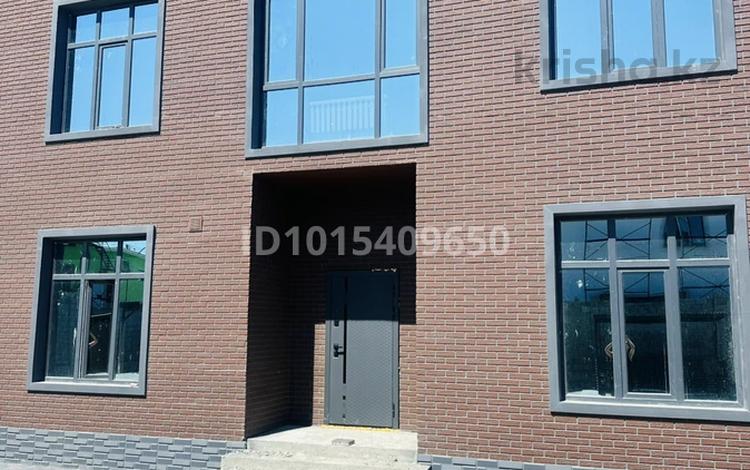 Отдельный дом · 4 комнаты · 170 м² · 18 сот., Домалак ана 418 — НИШ, Даниал Даму, Тараз Арена за 35 млн ₸ — фото 2