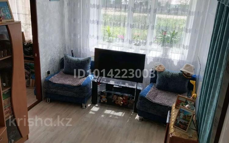 2-бөлмелі пәтер · 38 м² · 1/2 қабат, Абылай хана 5, бағасы: 7 млн ₸ в Балкашине — фото 2