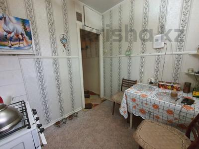 2-комнатная квартира · 42.5 м² · 5/5 этаж, Владимира Радостовца — Абая-Розыбакиева, метро Алатау за 29 млн ₸ в Алматы, Алмалинский р-н