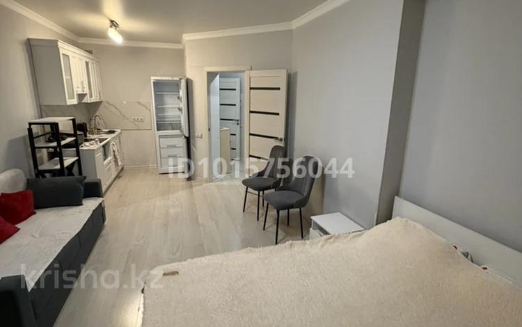 1-комнатная квартира · 30 м² · 6/10 этаж, Тянь-Шанская 7Г за 300 000 ₸ в Алматы, Медеуский р-н — фото 2