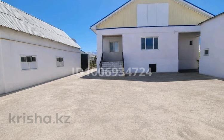Жеке үй · 6 бөлме · 175 м² · 600 жүзд., Қаламқас 452 — Атамекен магазин мен Рахат балақбақша ортасынан кіреді, бағасы: 30 млн ₸ — фото 23