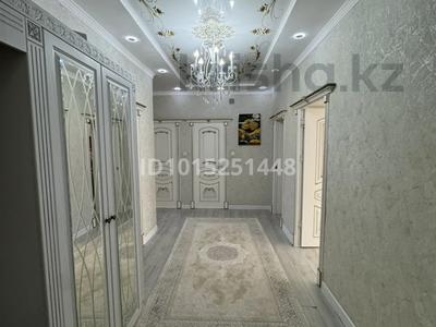 4-бөлмелі пәтер · 147 м² · 5/6 қабат, Торегали Кадыров 55а — 7мкр 1 дом, бағасы: 48 млн ₸ в Жанаозен